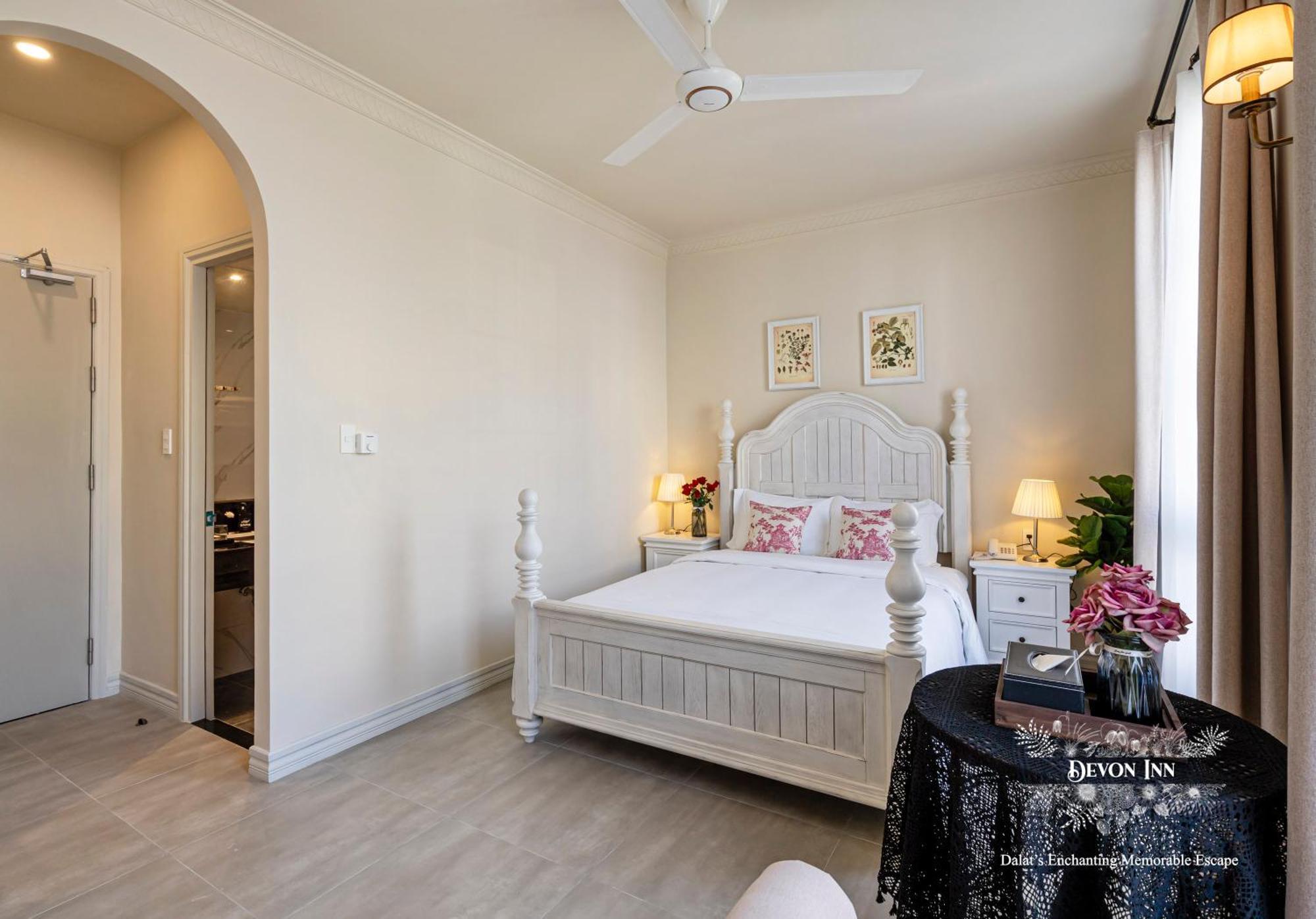 Devon Inn Khu Chi Lăng Екстериор снимка