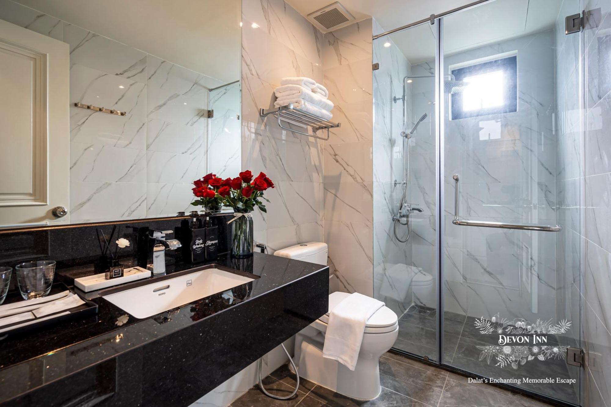 Devon Inn Khu Chi Lăng Екстериор снимка