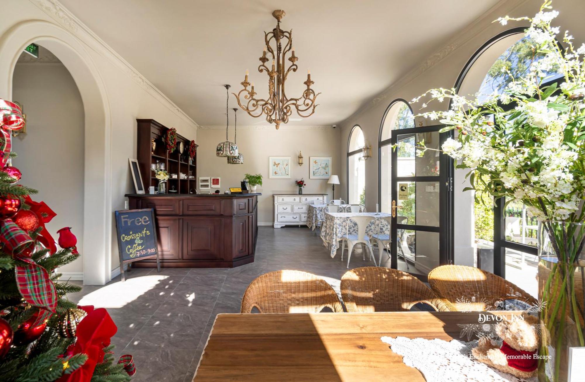 Devon Inn Khu Chi Lăng Екстериор снимка