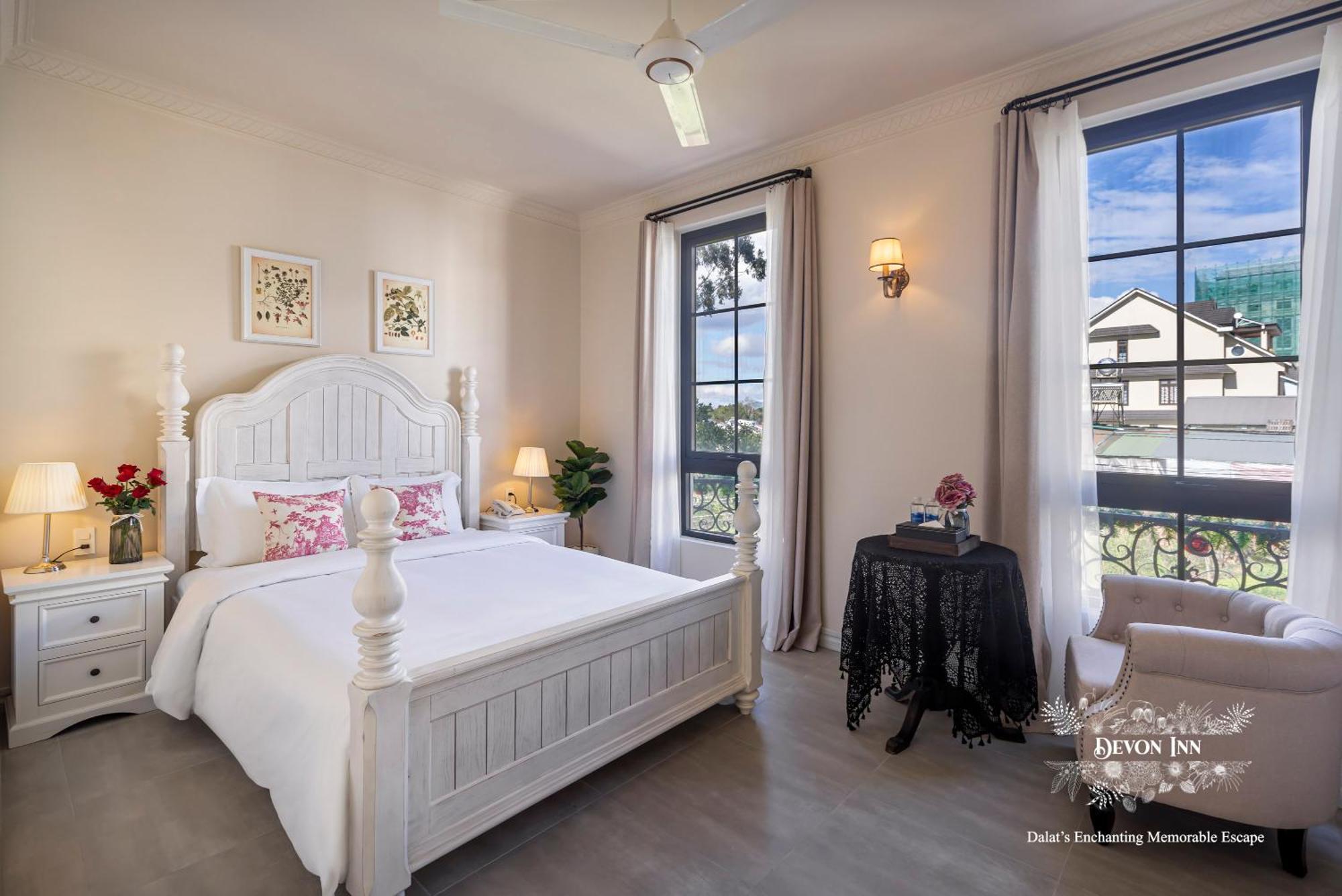 Devon Inn Khu Chi Lăng Екстериор снимка