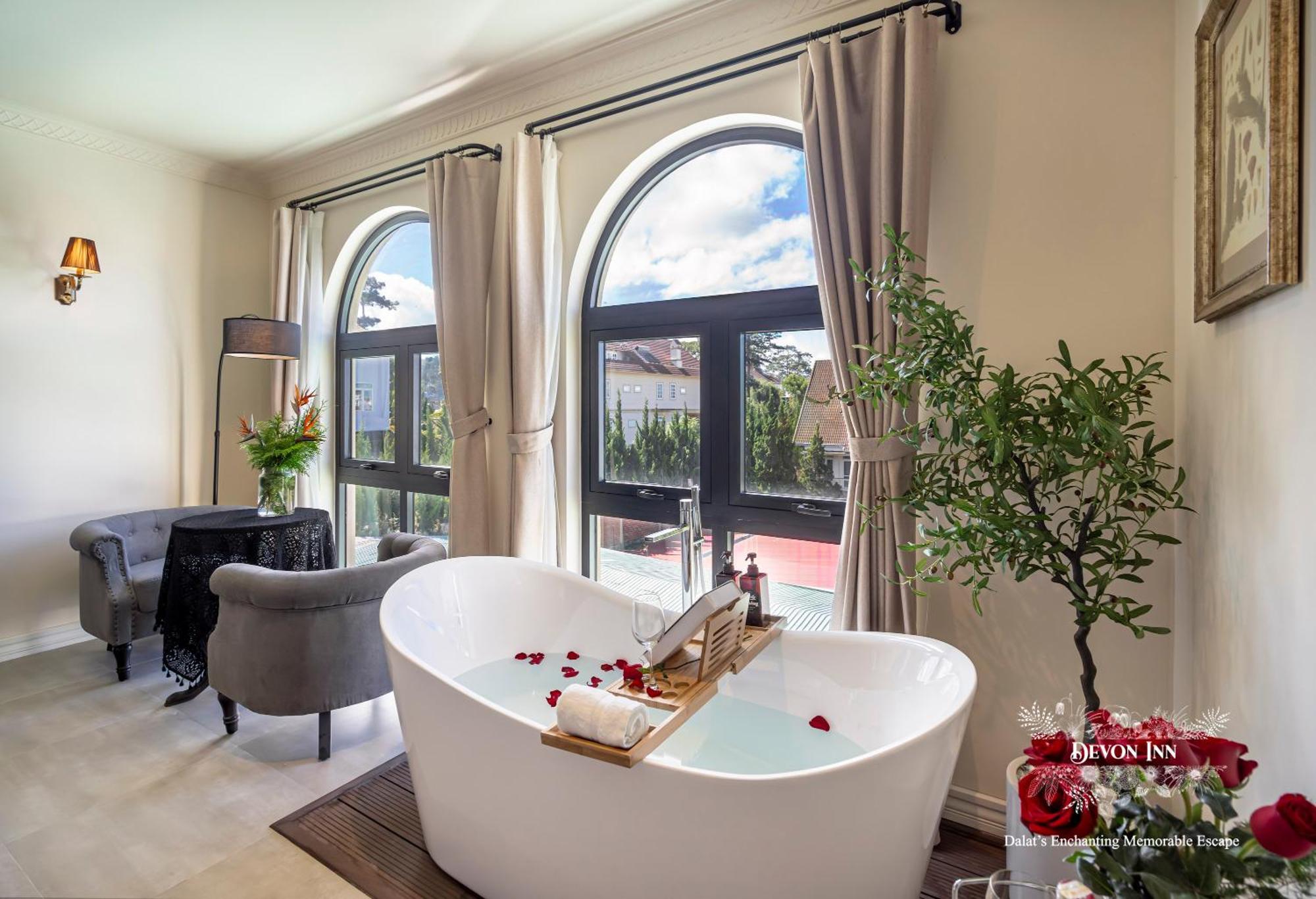 Devon Inn Khu Chi Lăng Екстериор снимка