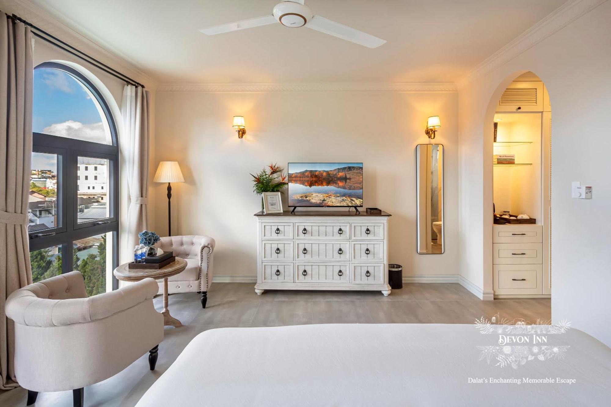 Devon Inn Khu Chi Lăng Екстериор снимка